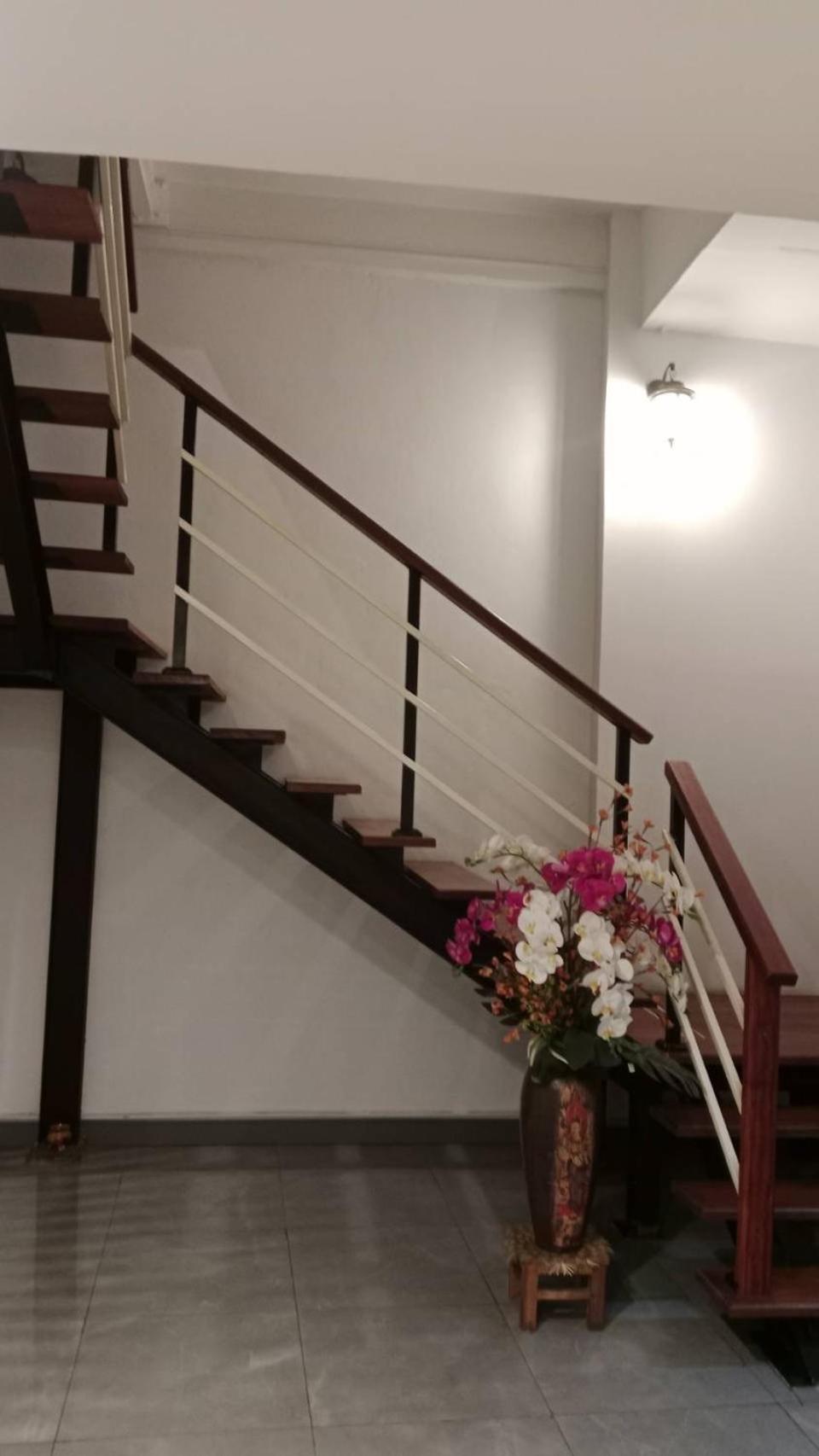 Montana Court Pattaya Appartement Buitenkant foto