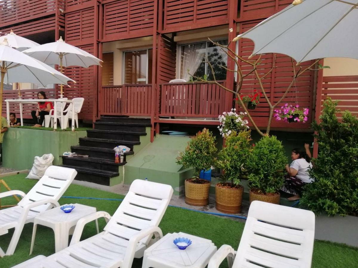 Montana Court Pattaya Appartement Buitenkant foto