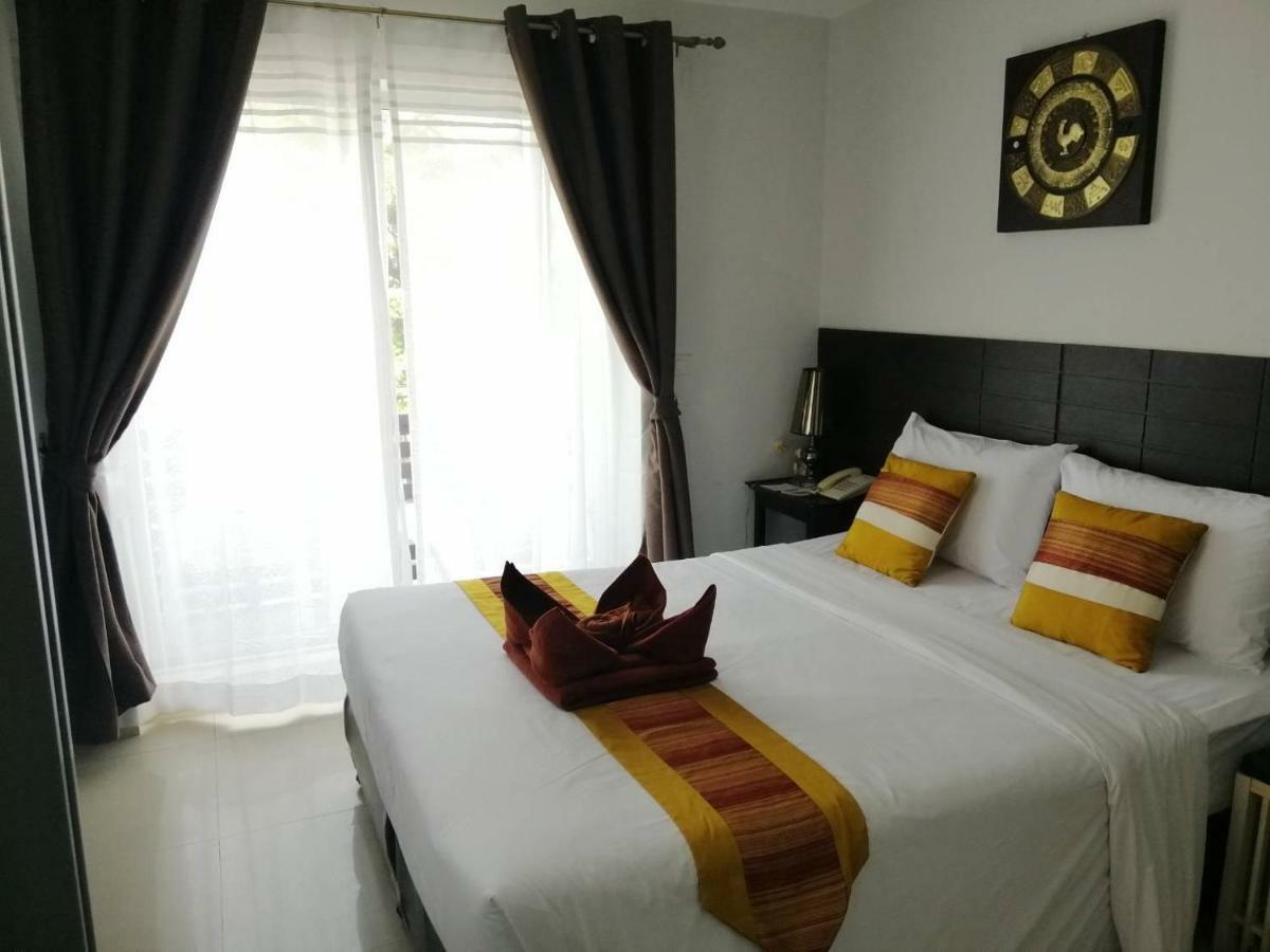Montana Court Pattaya Appartement Buitenkant foto